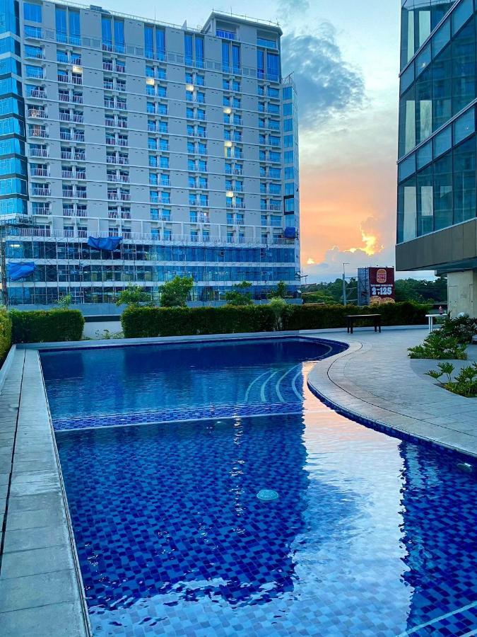 Aeon Towers Executive Suite 2Br 18Th Floor Davao City Esterno foto