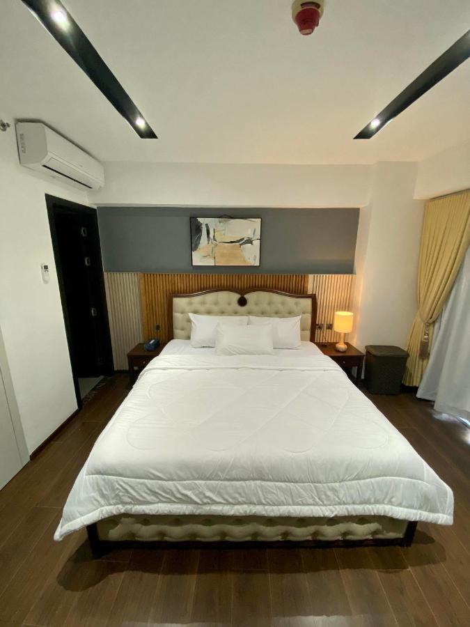 Aeon Towers Executive Suite 2Br 18Th Floor Davao City Esterno foto